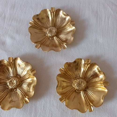Bronze decorative flowers like new, set of 3, 13 cm