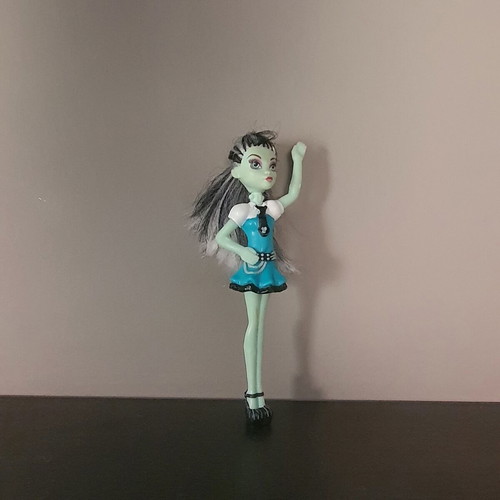 Frankie Stein figure Monster High 2015 McDonald's Mattel