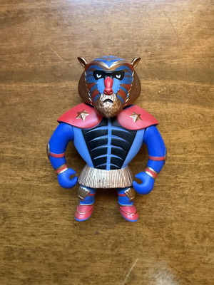 Djeco Bushi Art Toy figure 2017 used, missing weapons