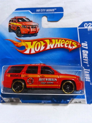 Hot Wheels 07 Chevy Tahoe 2009 new sealed