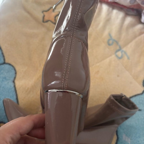 Migato brown high heel boots like new