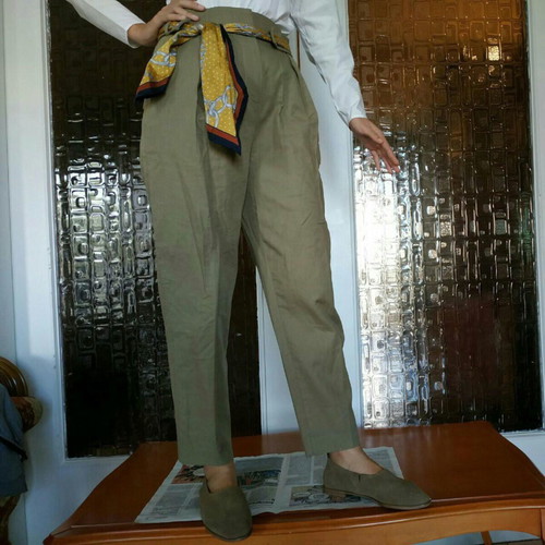 Mango high-waist khaki cotton pants new with chain print belt