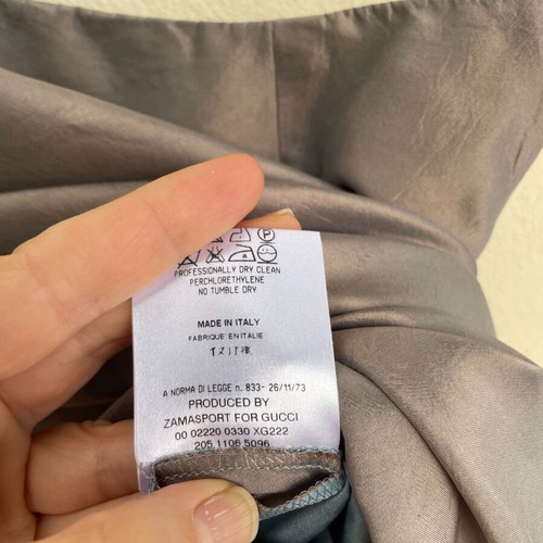 Gucci silk skirt like new, grey-taupe, size 40