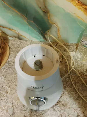 Blender like new without jug