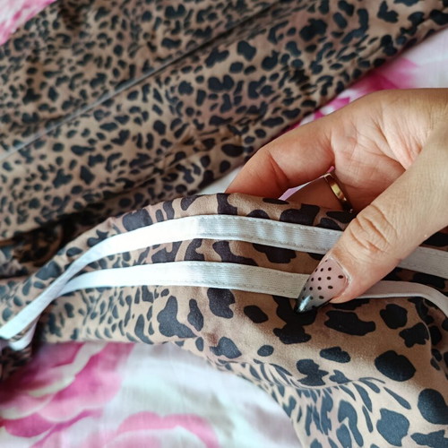 Leopard print pants new, sizes M and L, beige and brown