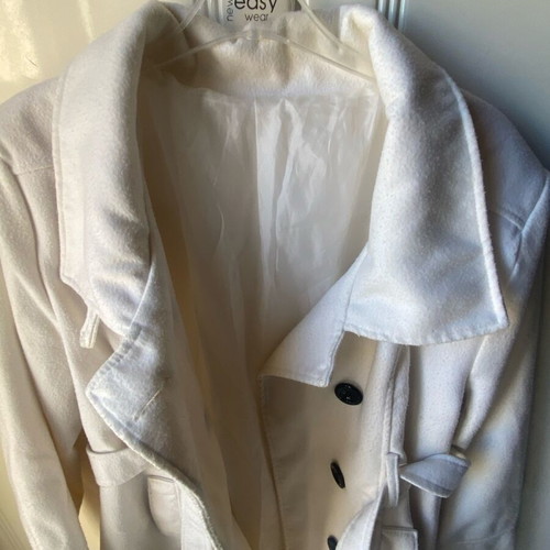 White nautical coat like new, size XXL fitting L-XL