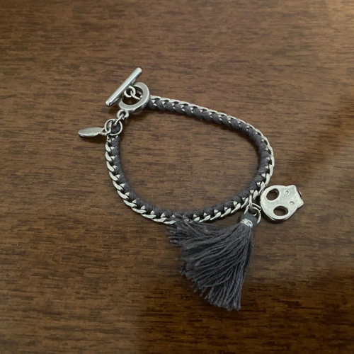 Dayaday bracelet new with skull and tassel