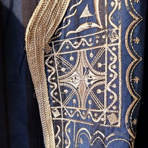 Papillon traditional Arabic Tunisian caftan, large