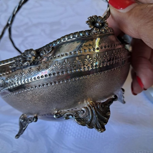 Silver basket 925, like new, gold-plated inside