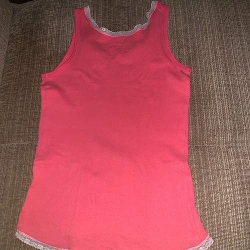 Girls' sleeveless fuchsia top like new