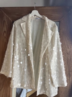 Zara embellished cream blazer size Small new