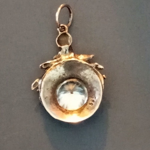 Gold pendant 14k 925 used with brilliant cut zircon