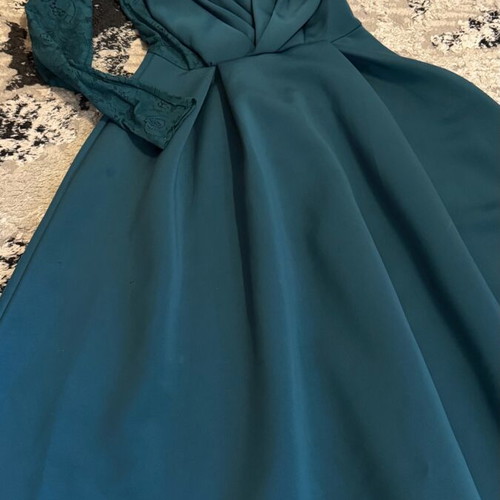Dress size M like new, blue and green
