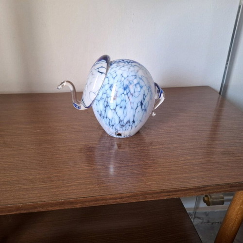 Crystal Art Glass elephant like new, size 16x12, dark purple