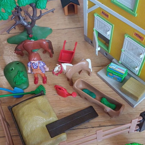 Playmobil Farm with Pony 5222 used, missing parts