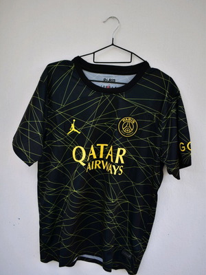 Φανέλα Paris Saint Germain PSG 2022 Away Mbappe 7 Medium σαν καινούργιο