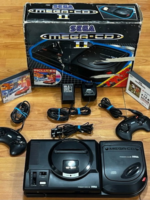 Sega Mega Drive 1 και Mega CD 2 μεταχειρισμένα, πλήρες πακέτο