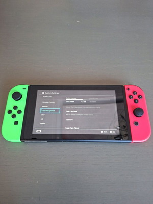 Nintendo Switch σαν καινούργιο με αξεσουάρ