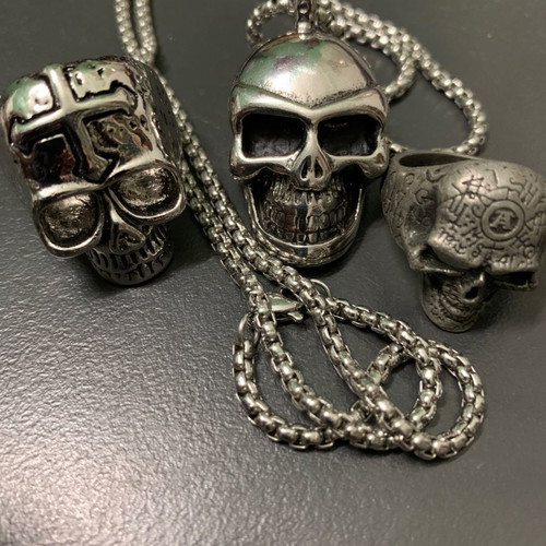 Skull jewelry set used, pack of three together