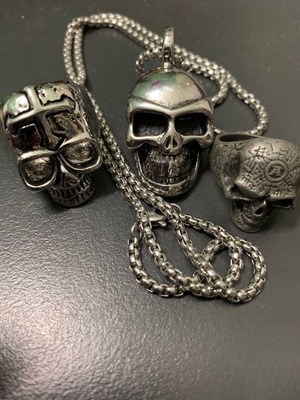 Skull jewelry set used, pack of three together