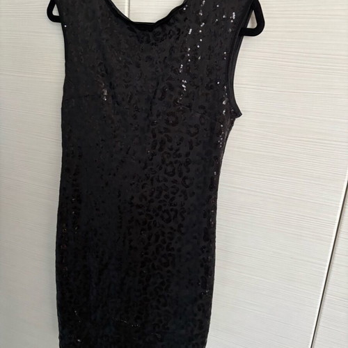 Black Desiree dress size Medium like new
