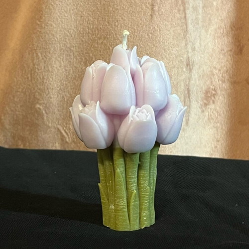 Decorative tulip candle like new, handmade from plant-based wax