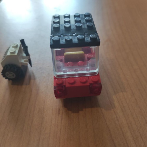 Lego LEGOLAND 6655 used, with wear and missing parts