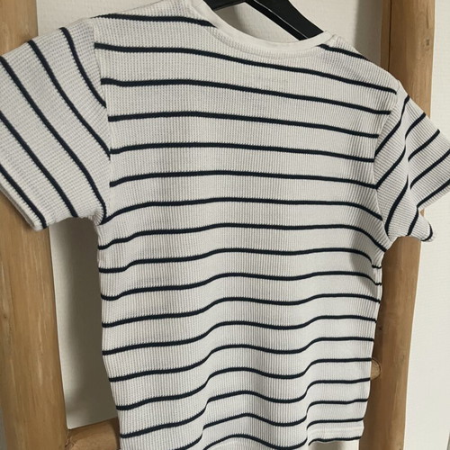 Primark boys' t-shirt size 128 white with blue stripes