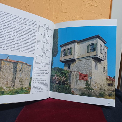 Greek Traditional Architecture book like new, Eastern Aegean, Sporades, Ionian Islands
