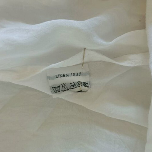Linen dress like new, white, with band under bust