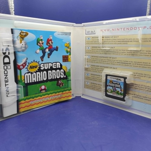 New Super Mario Bros. Nintendo DS complete set, like new, Nortec edition