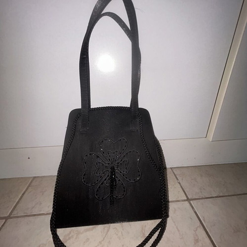 Handbag like new, black, shoulder type