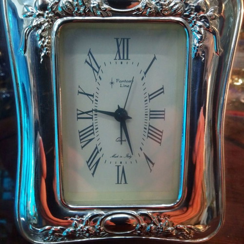 Silver 925 Italian table clock in crystal frame like new
