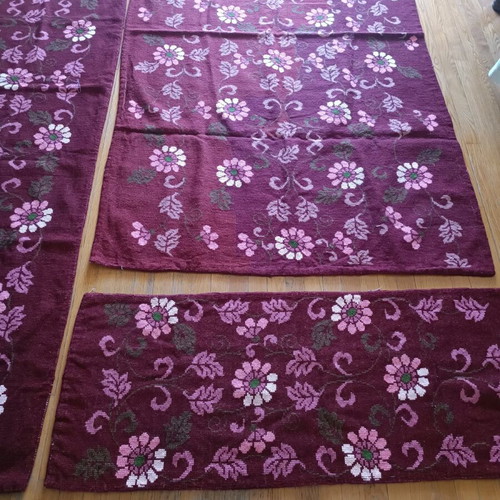 Handmade cross-stitch rug set like new, 3 pieces