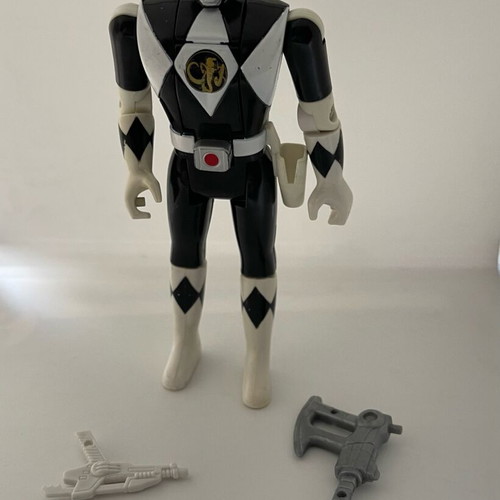 Black Power Ranger with his weapons used