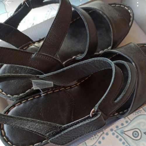 Boxer Air leather sandals size 39, new, black, platform 4 cm heel