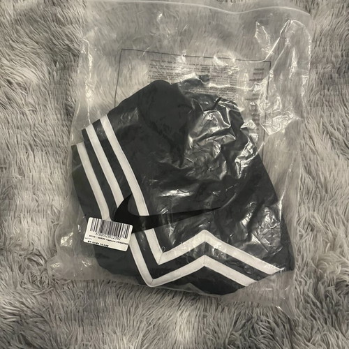 Jordan shorts new, size M, black