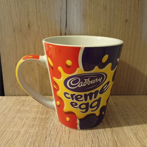 Cadbury Creme Egg Mug like new for warm days