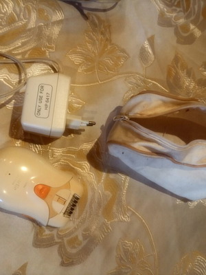 Αποτριχωτική μηχανή Philips μεταχειρισμένη με box και θήκη αποθήκευσης