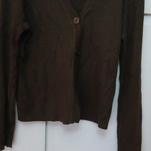 Women's wool cardigan like new, brown, thin fabric