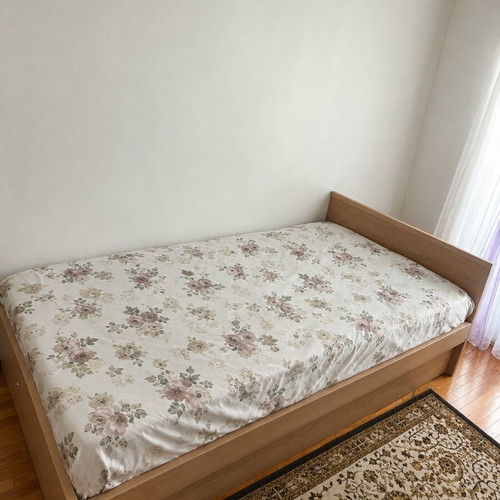 Sofa bed 120x200 with pull-out bed, like new