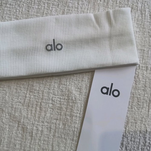 Alo yoga Headband new, black with tags