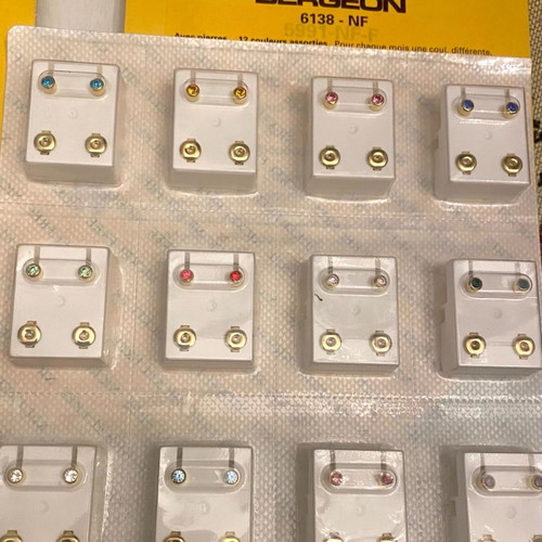 Bergeon Ear Piercing Earrings Steel Sterilized Pack of 60 Pairs