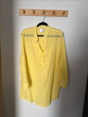 Beach kaftan yellow like new by Achilleas Accessories, size L