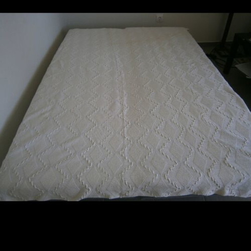 Handmade cotton blanket with grape pattern, 1.85x2.00 m, white