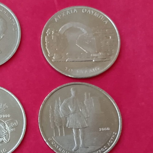 Collectible set of six 500 drachma coins 2000, like new