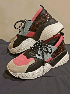 Sneakers γυναικεία TSAKIRIS MALLAS Νο39 δερμάτινα μεταχειρισμένα, πολύχρωμα