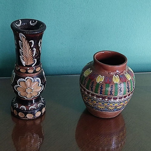 Vintage vases used, set of 2 handmade, carved and painted