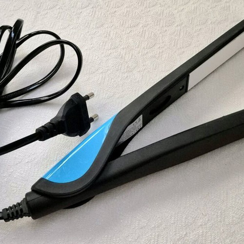 Hair straightener 40 W like new