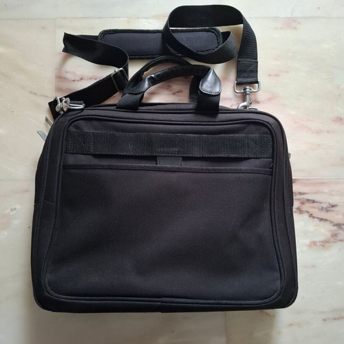HP laptop bag used, black in very good condition